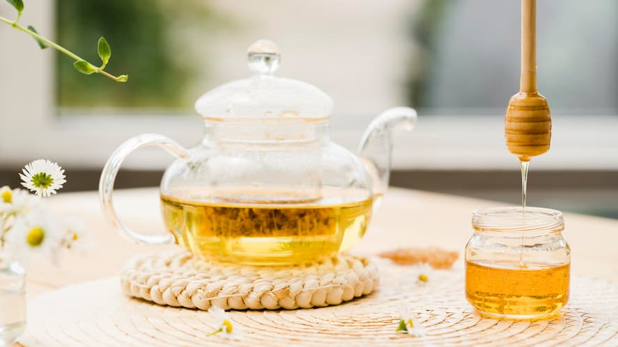 اكتشف معنا أهم 5 فوائد العسل الطبيعي للرجال والنساء